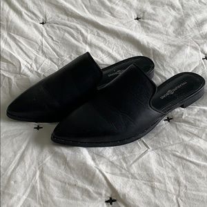 6.5 treasure and bond mules, never worn